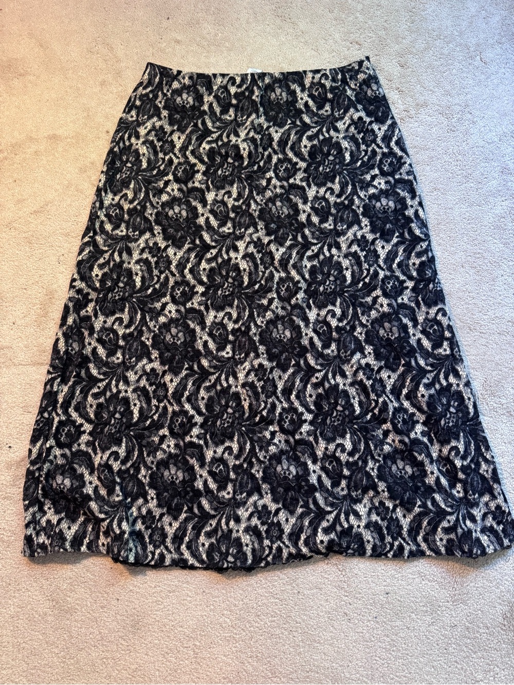 Jones New York Black and Cream Floral Lace-Pattern A-Line Skirt